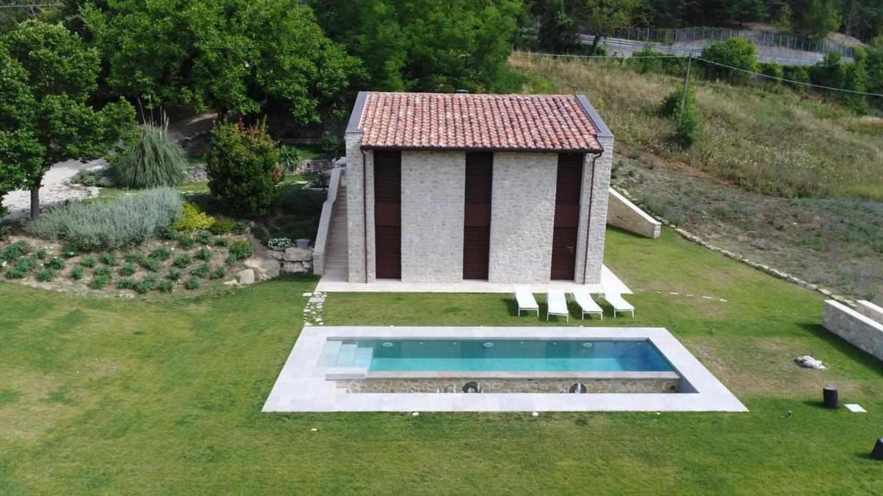Molino Dei Ciliegi Splendida Villa In Umbria 산베난초 외부 사진